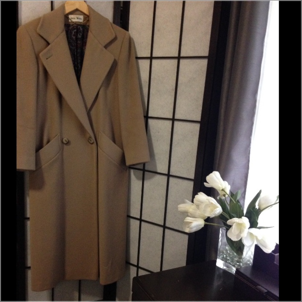 100% wool full length wool trench coat, size 4
